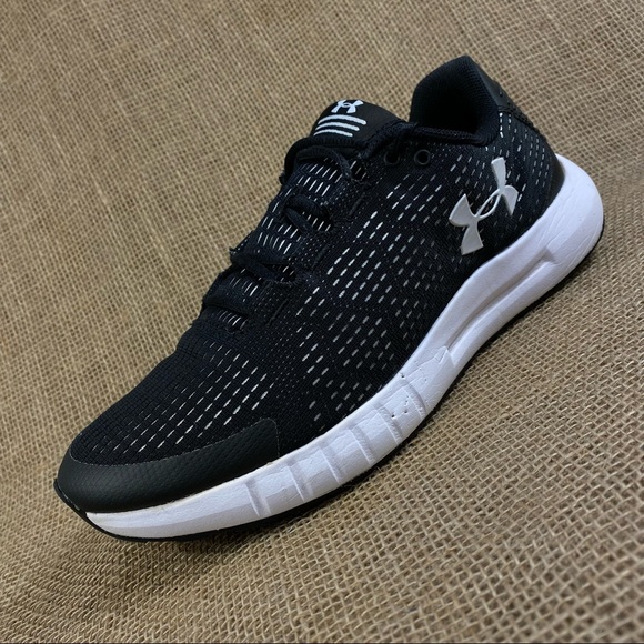 Under Armour Shoes | Under Amour Running Shoes Sneakers Trainers Black White Men's 9.5 | Color: Black/White | Size: 9.5 | Shortcutshoes's Closet